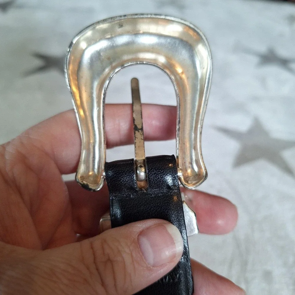 Kenneth Cole vintage classic